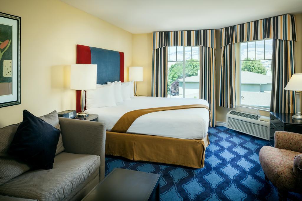 Plaza Inn & Suites At Ashland Creek ภายนอก รูปภาพ